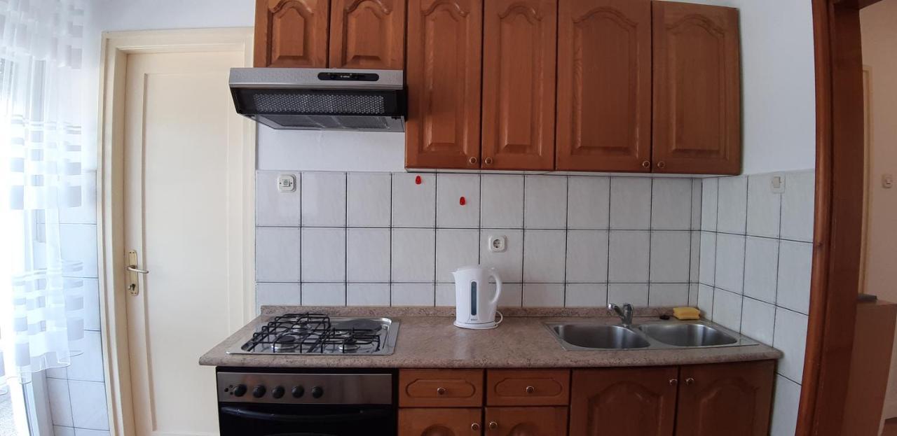 Apartment Ivana Gospic Bagian luar foto